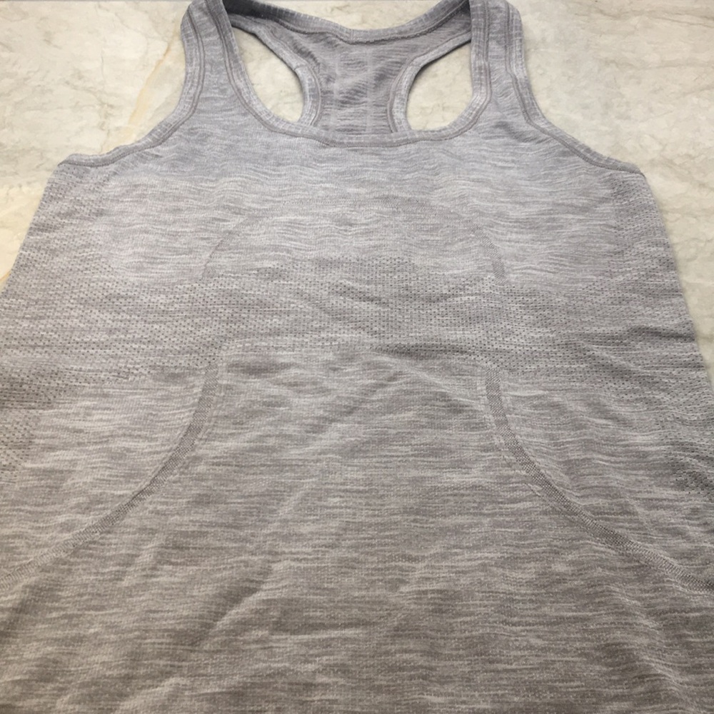 Lululemon Athletica Gray Tank Top sz 4 Racerback